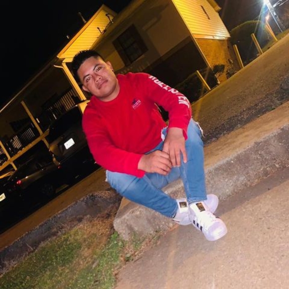 Meet your Posher, Artemio - Picture 1 of 1